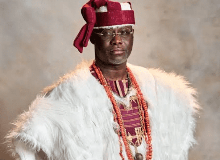 Portrait of Aare Dr. Lai Labode