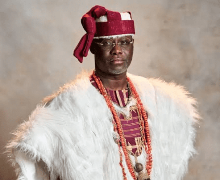 Portrait of Aare Dr. Lai Labode